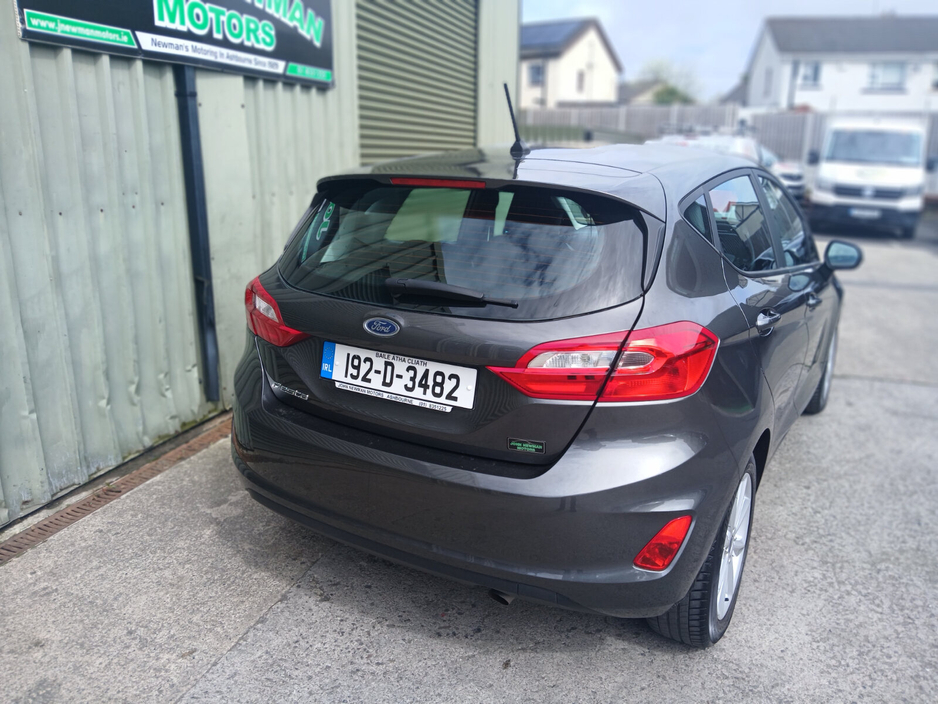 2019 Ford Fiesta - image 9