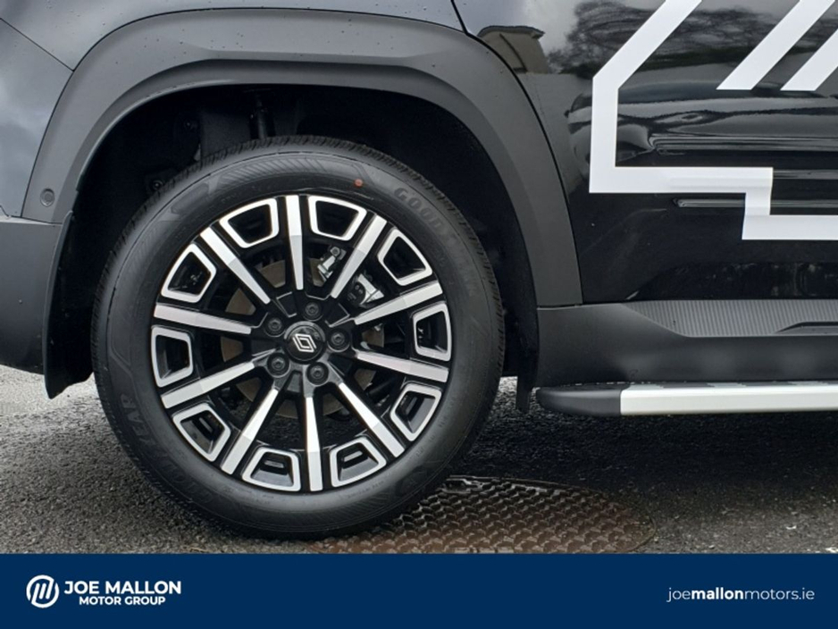 2026 Renault 4 iconic 52kWh 150hp