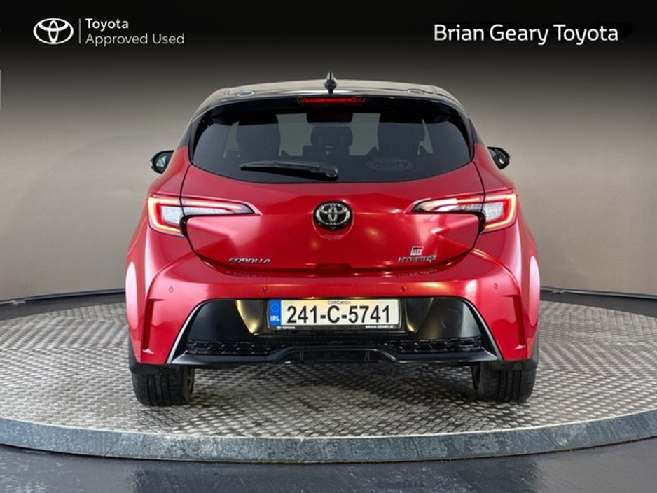 2024 Toyota Corolla - image 4