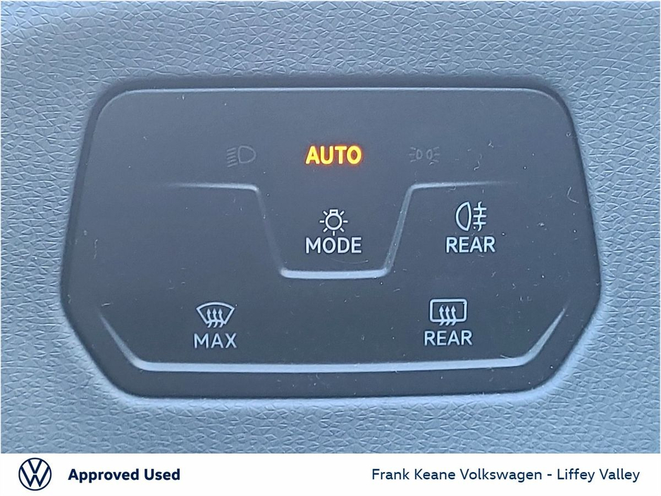 2022 Volkswagen ID.3 58KWH LIFE *PCP FINANCE AVAILABLE* *HEATED SEAT & STEERING WHEEL* *CARPLAY & ANDROID AUTO* * BATTERY CERTIFIED* €19,995