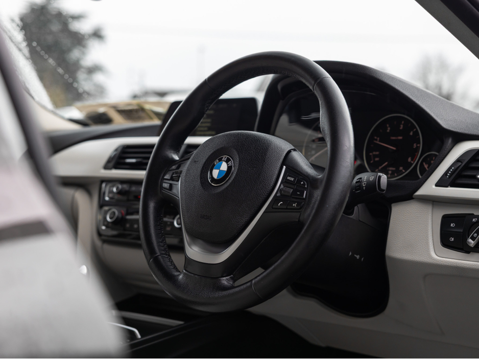 2016 BMW 3 Series 316D SE ZLBF 4DR AUTO €15,950