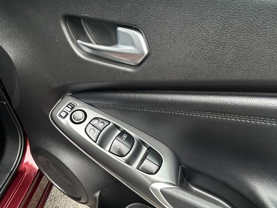 2025 Nissan Juke - image 19