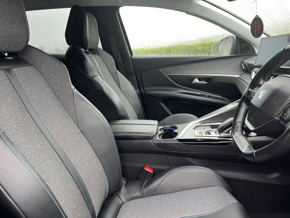 2021 Peugeot 3008 1.5 BlueHDi 130bhp Allure Auto €25,950