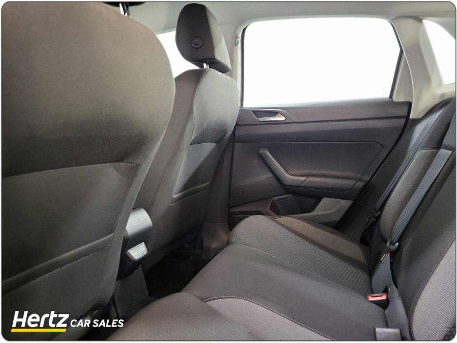 2024 Volkswagen Polo - image 13