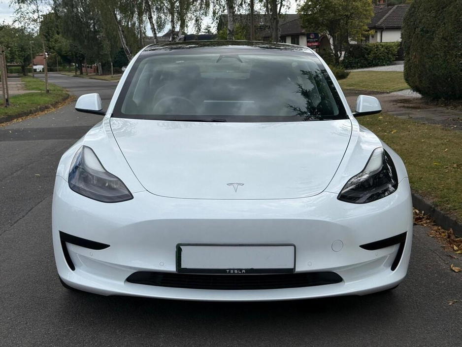 2021 Tesla Model 3 - image 2