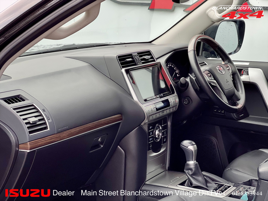 2022 Toyota Landcruiser PRADO 4x4 BOSS