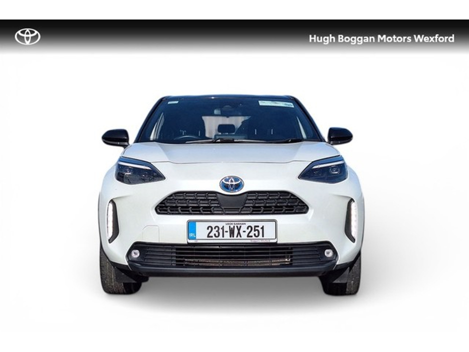 2023 Toyota Yaris Cross - image 5