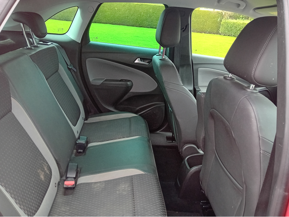 2019 Opel Crossland X - image 5