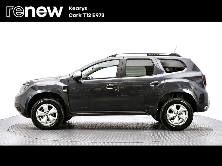 2020 Dacia Duster - image 7