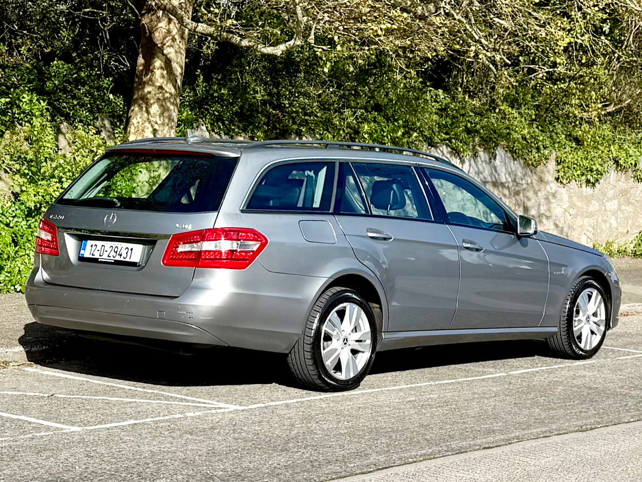 2012 Mercedes-Benz E Class - image 6