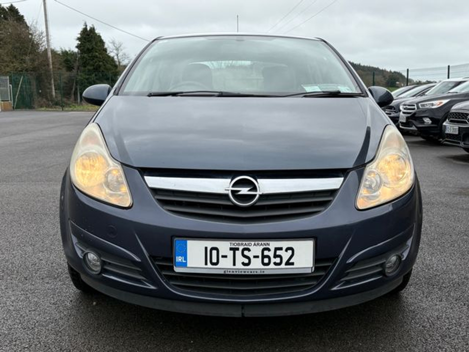 2010 Opel Corsa - image 2