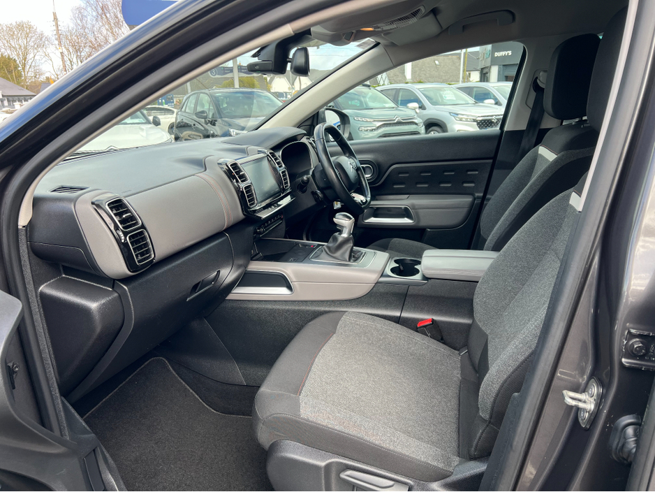 2019 Citroen C5 Aircross - image 10
