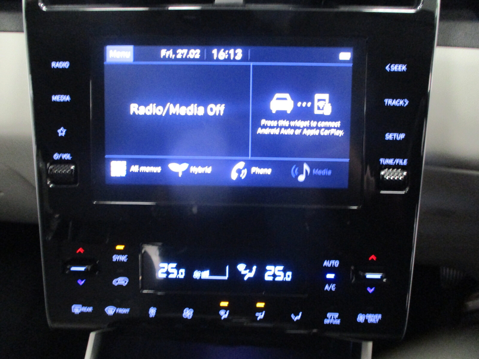 2022 Hyundai Tucson - image 17