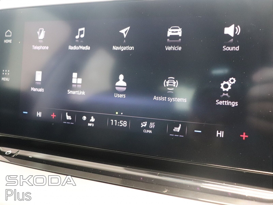 2024 Skoda Octavia - image 23