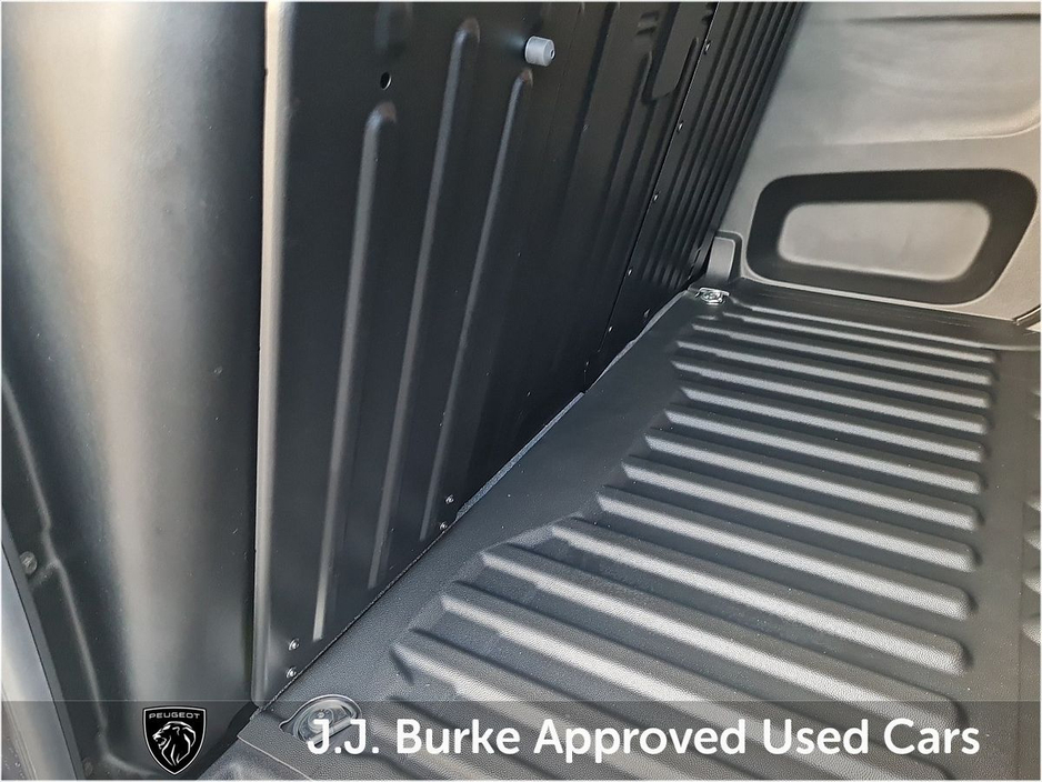 2024 Peugeot Partner PARTNER PRO PLUS 1.5 HDI 100 1