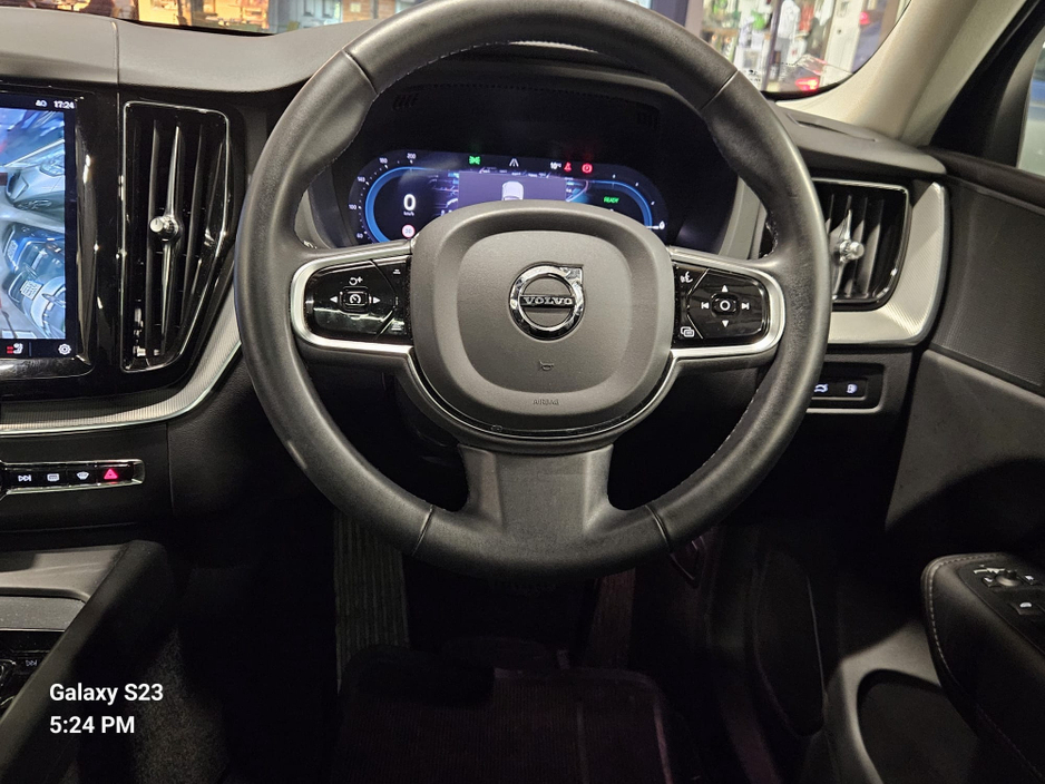 2023 Volvo XC60 T6 PHEV PLUS DARK AWD 5DR AUTO €53,950