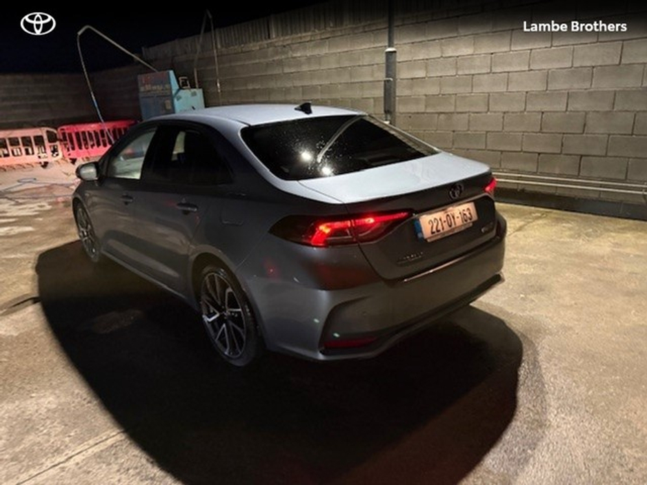 2022 Toyota Corolla - image 10