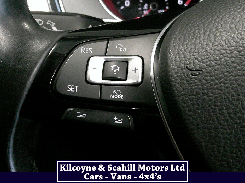 2015 Volkswagen Passat 2.0 TDI SE BUSINESS BLUEMOTION 150PS 4DR