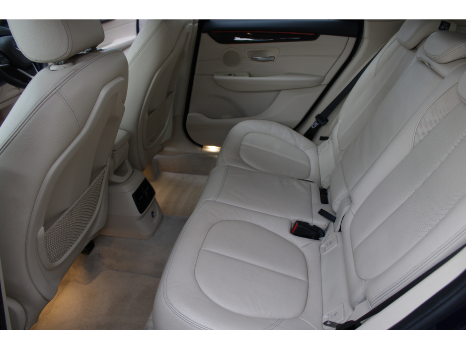 2017 BMW 2 Series 218D SE LUXURY EDITION 5DR ESTATE AUTO // MINT CONDITION THROUGHOUT // HEATED LEATHER SEATS // BUY WITH CONFIDENCE AA AND SIMI APPROVED DEALER 2026 // FINANCE ARRANGED // TRADE INS WELCOME // €16,950