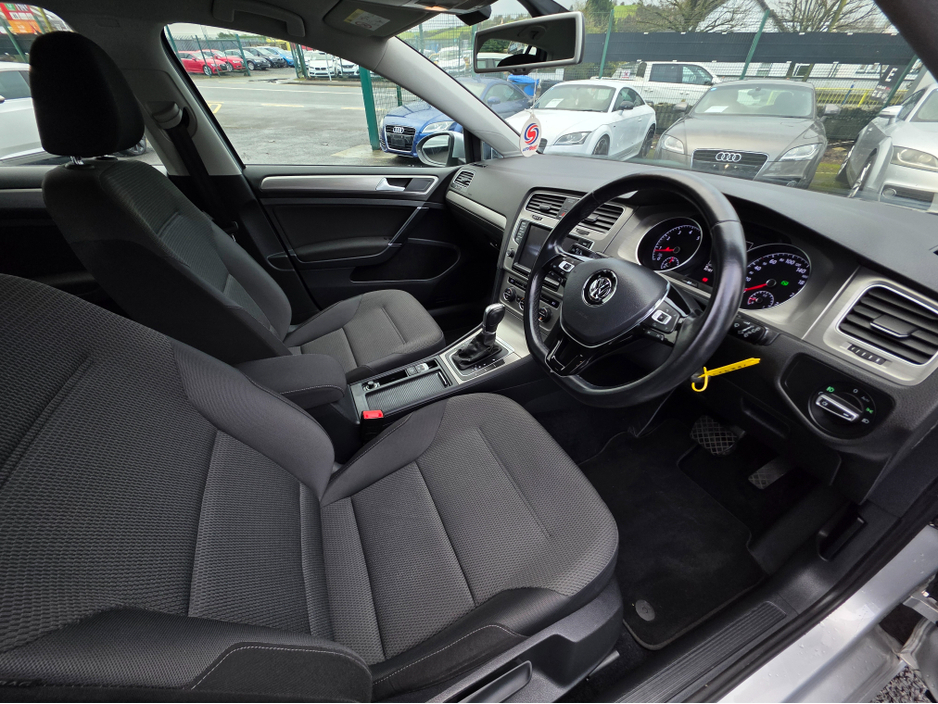 2015 Volkswagen Golf 1.2 TSI COMFORTLINE - REVERSE CAMERA - MULTIFUNCTION STEERINE WHEEL ALLOYS LOW TAX BAND €12,950