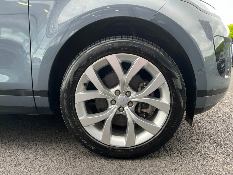 2021 Land Rover Range Rover Evoque - image 35