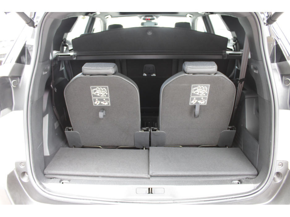 2020 Peugeot 5008 - image 21
