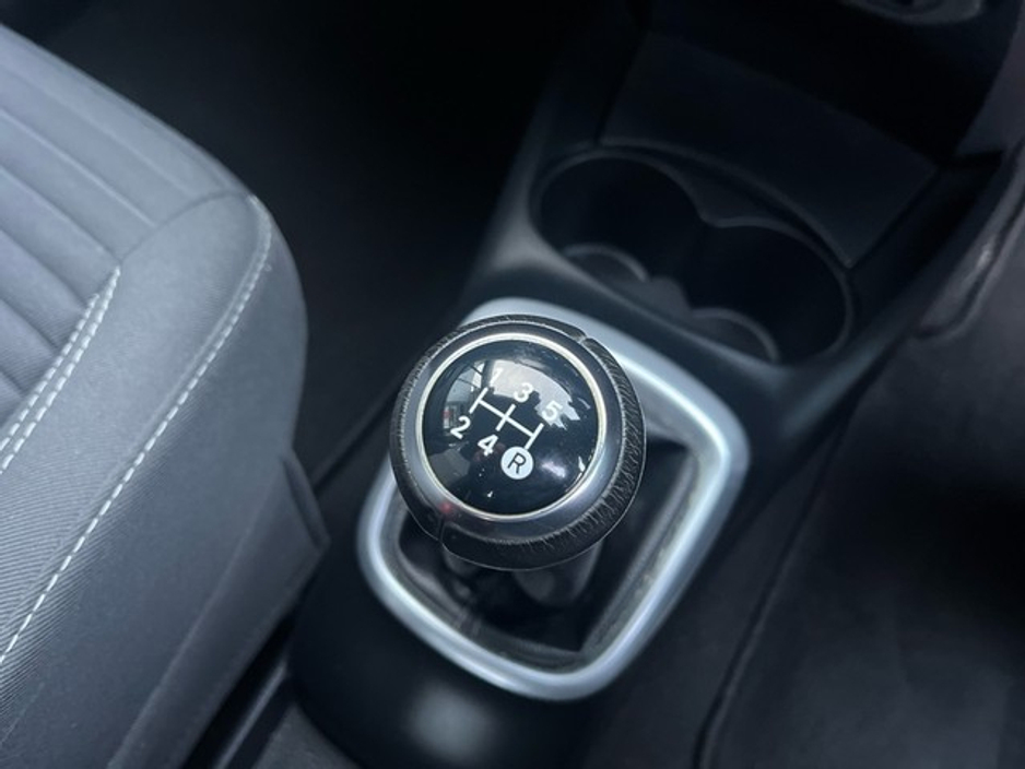 2019 Toyota Yaris 1.0 5DR LUNA