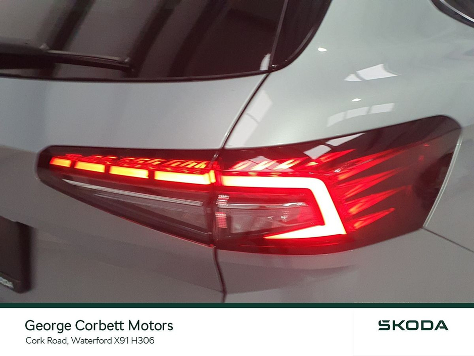 2026 Skoda Superb - image 17