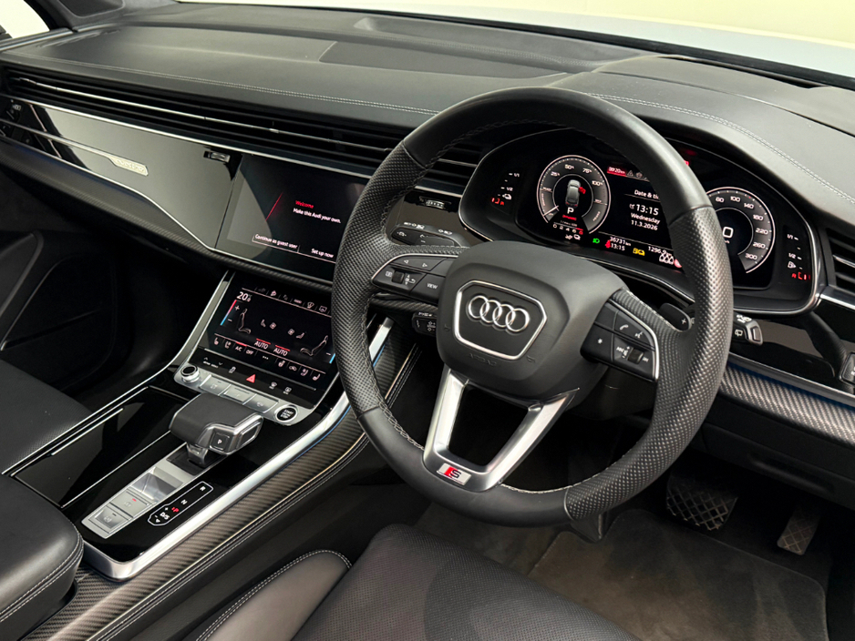 2024 Audi Q7 - image 9