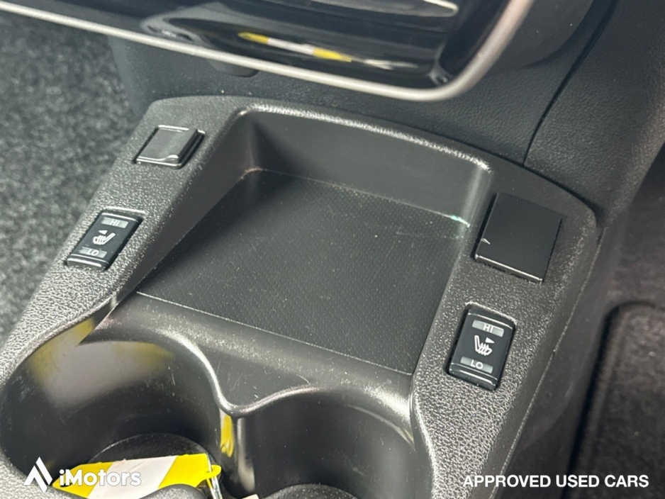 2017 Nissan Leaf Nissan Leaf 30kWh SV | Electric Hatchback | Cold Pack | Auto | White | Letterkenny €7,900