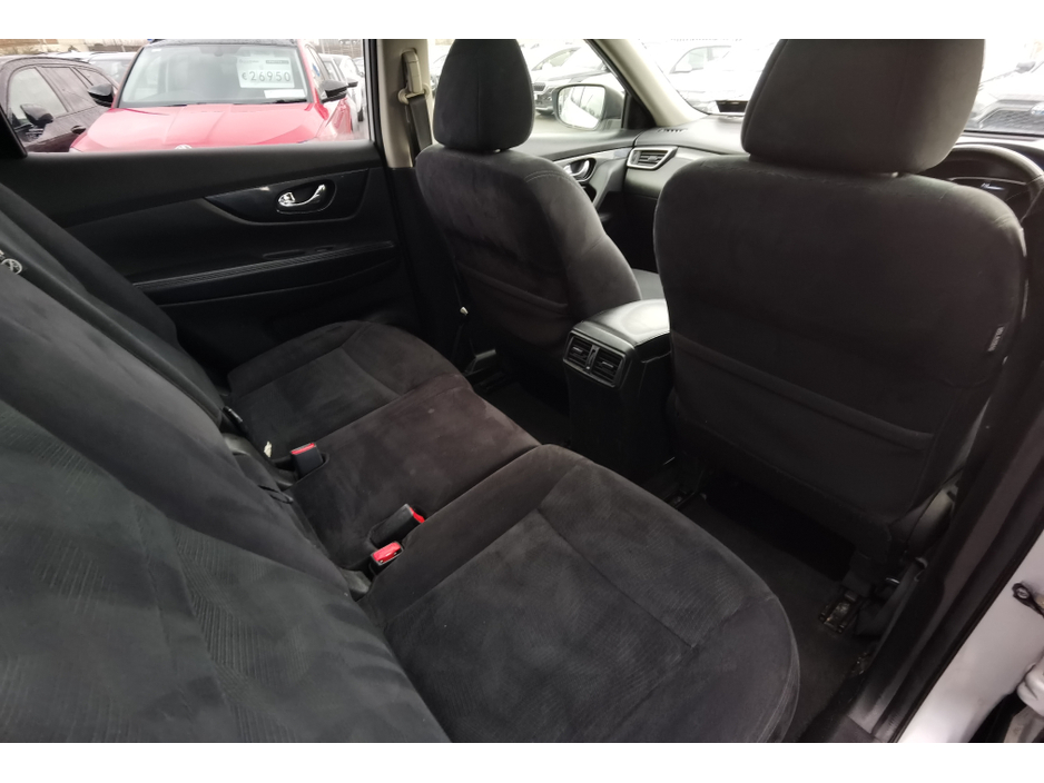 2014 Nissan X-Trail 1.6DCI N-TEC **SUNROOF + 7 SEATER** - FINANCE AVAILABLE - CALL US TODAY ON 01 492 6566 OR 087-092 5525 €9,950