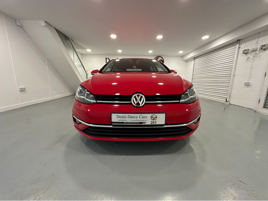 2020 Volkswagen Golf (201) COMFORTLINE 2.0TDI DSG LOW KMS VW/AUDI SPECIALISTS WWW.DENISDARCYCARS.IE €24,950