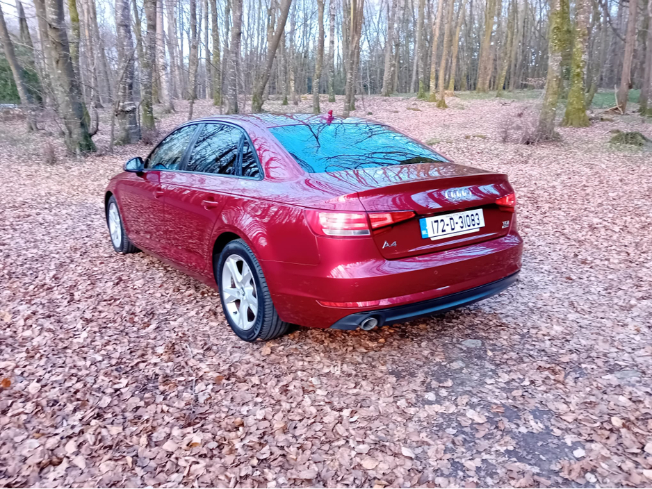 2017 Audi A4 - image 6