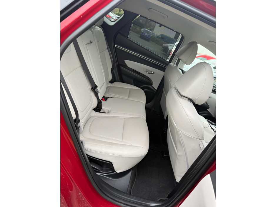 2023 Hyundai Tucson - image 6