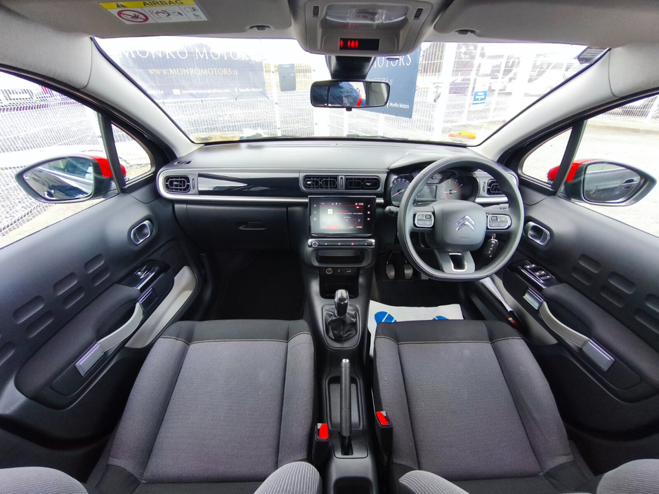 2018 Citroen C3 - image 12