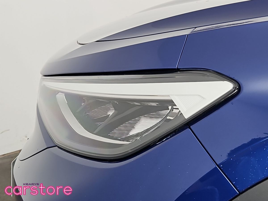 2023 Volkswagen ID.4 - image 17