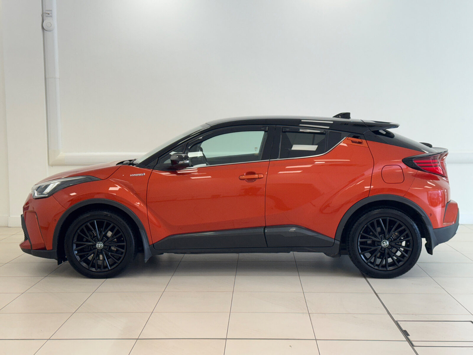 2020 Toyota C-HR - image 4