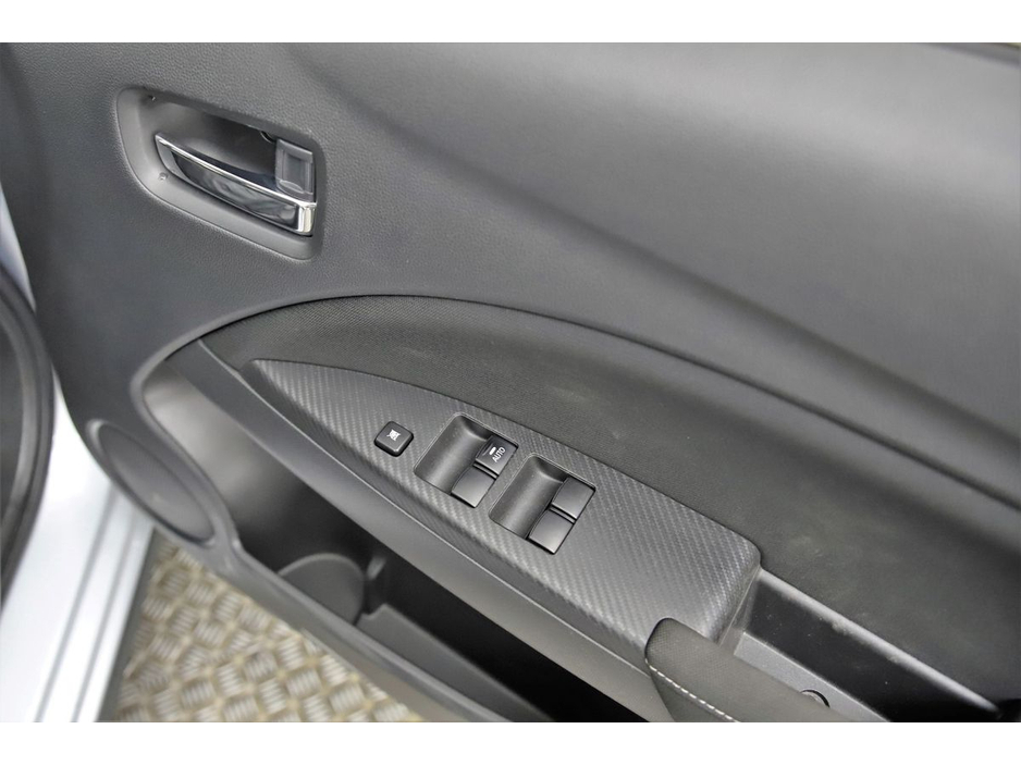 2022 Mitsubishi Mirage - image 25