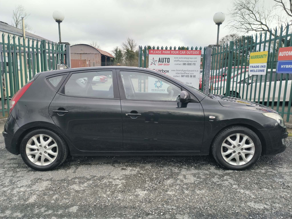 2009 Hyundai i30 - image 8