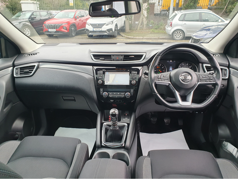 2018 Nissan Qashqai N-CONNECTA 1.2 DIG-T 115BHP NCT 02/28 FINANCE AVAILABLE @ €58 PER WEEK 2 KEYS/ PAN ROOF/ SAT NAV/ REVERSE CAMERA/ MULTI FUNCTION STEERING WHEEL/ CRUISE CONTROL/ HISTORY CHECKED €12,900
