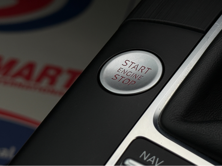 2015 Audi A3 Saloon SALOON ONLY 20,234KM !! 1.4 TFSI PRIVACY GLASS REV CAMERA ALLOYS €15,950