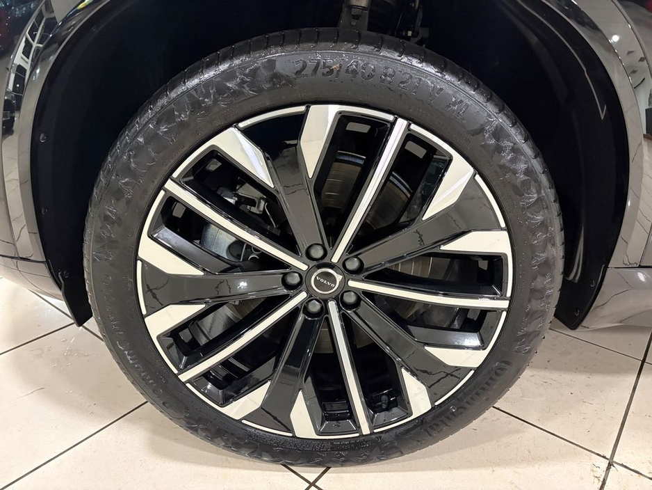 2025 Volvo XC90 T8 PLUS AWD 7-SEATER=BLONDE LEATHER//PAN ROOF//AS NEW=2 YEAR WARRANTY=TAILORED FINANCE PACKAGES INCL PCP AVAILABLE=TRADE IN'S WELCOME €81,995