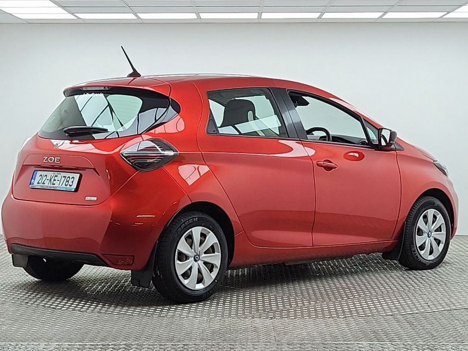 2021 Renault Zoe - image 14