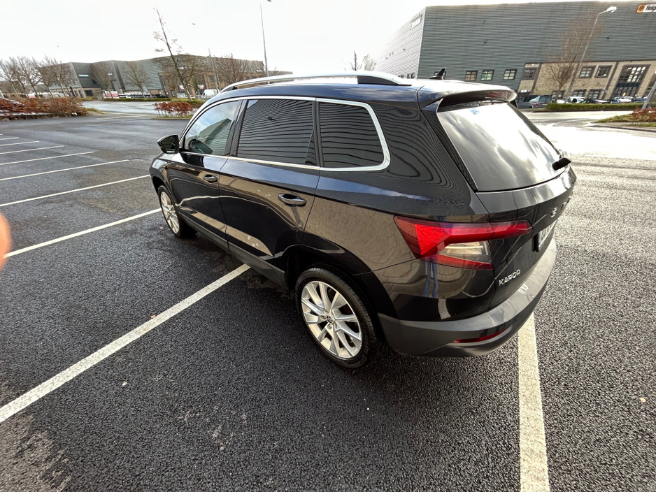2020 Skoda Karoq 1.6 TDI SE  AUTO **HIGH SPEC ** HALF LEATHER ** APPLE / ANDROID CARPLAY ** STUNNING EXAMPLE ** €22,995