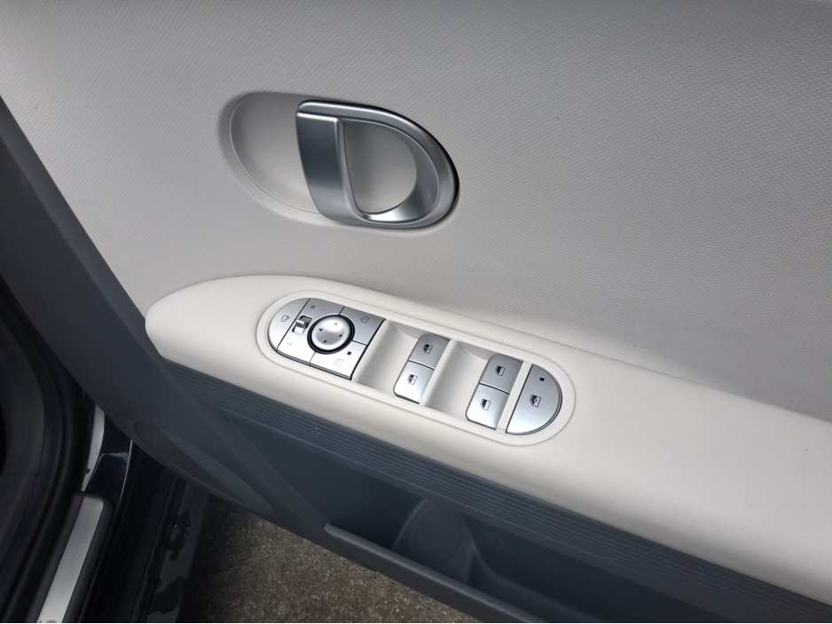 2023 Hyundai Ioniq 5 - image 15