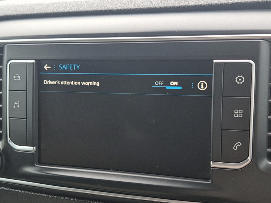 2022 Peugeot Expert - image 25