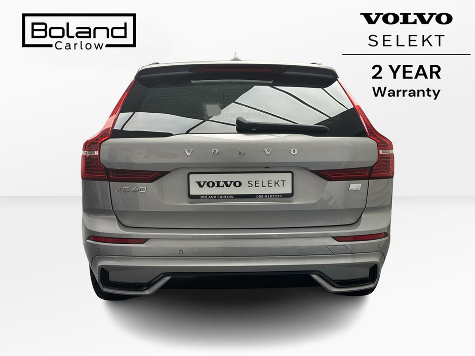 2023 Volvo XC60 - image 12