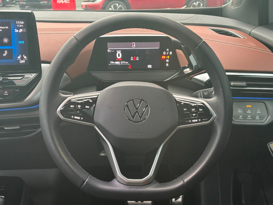 2021 Volkswagen ID.4 - image 10