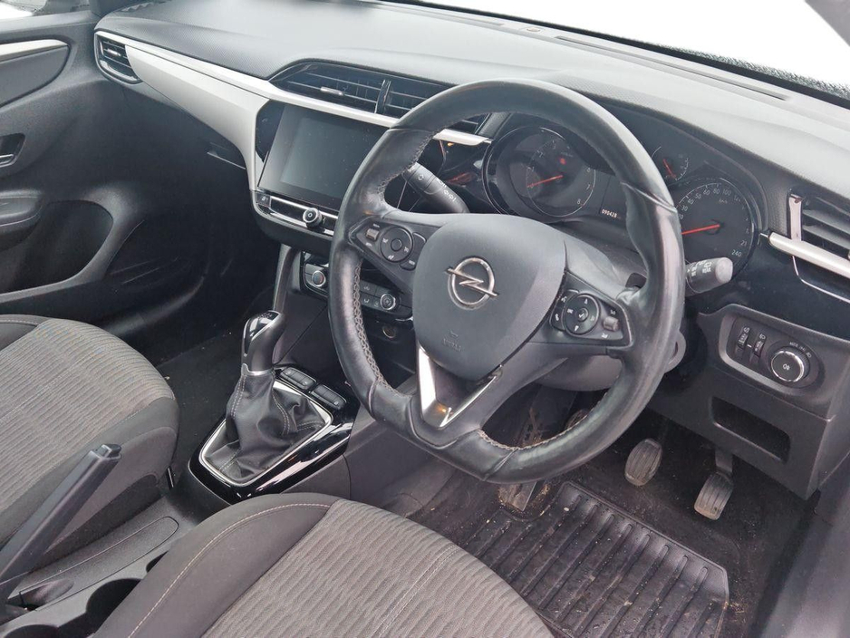 2022 Opel Corsa - image 5