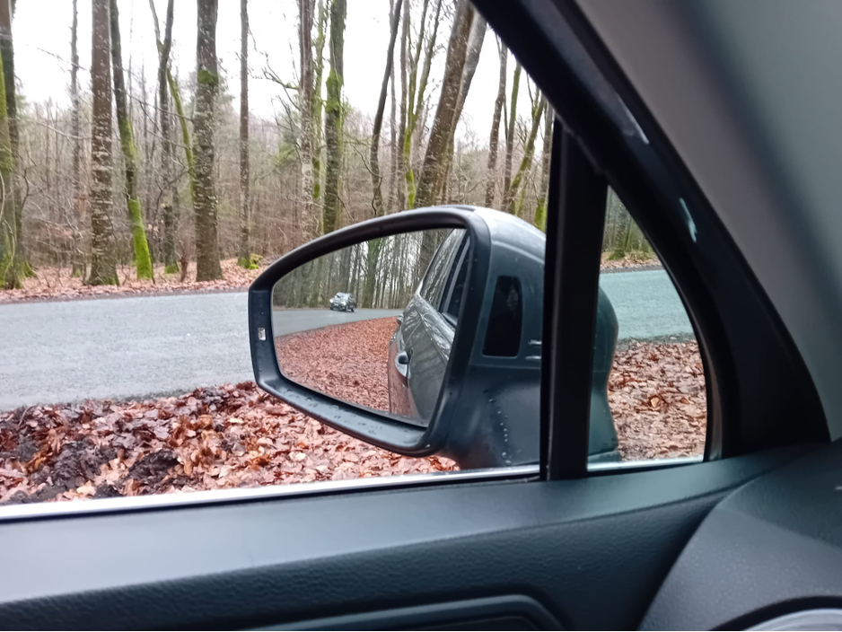 2020 Volkswagen Tiguan R-LINE 2.0 TDI  6 SPEED  150HP  SUV @ REDDY2DRIVE LTD €28,500